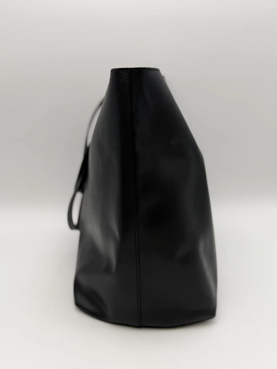 FENDI SHOULDER BAG view 4