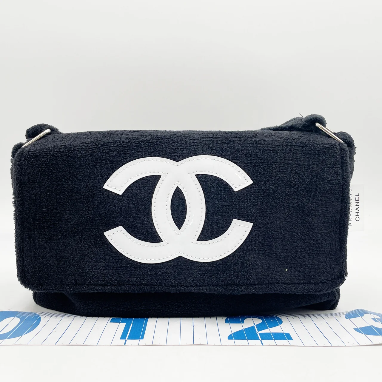 CHANEL NOVELTY SHOULDER BAG