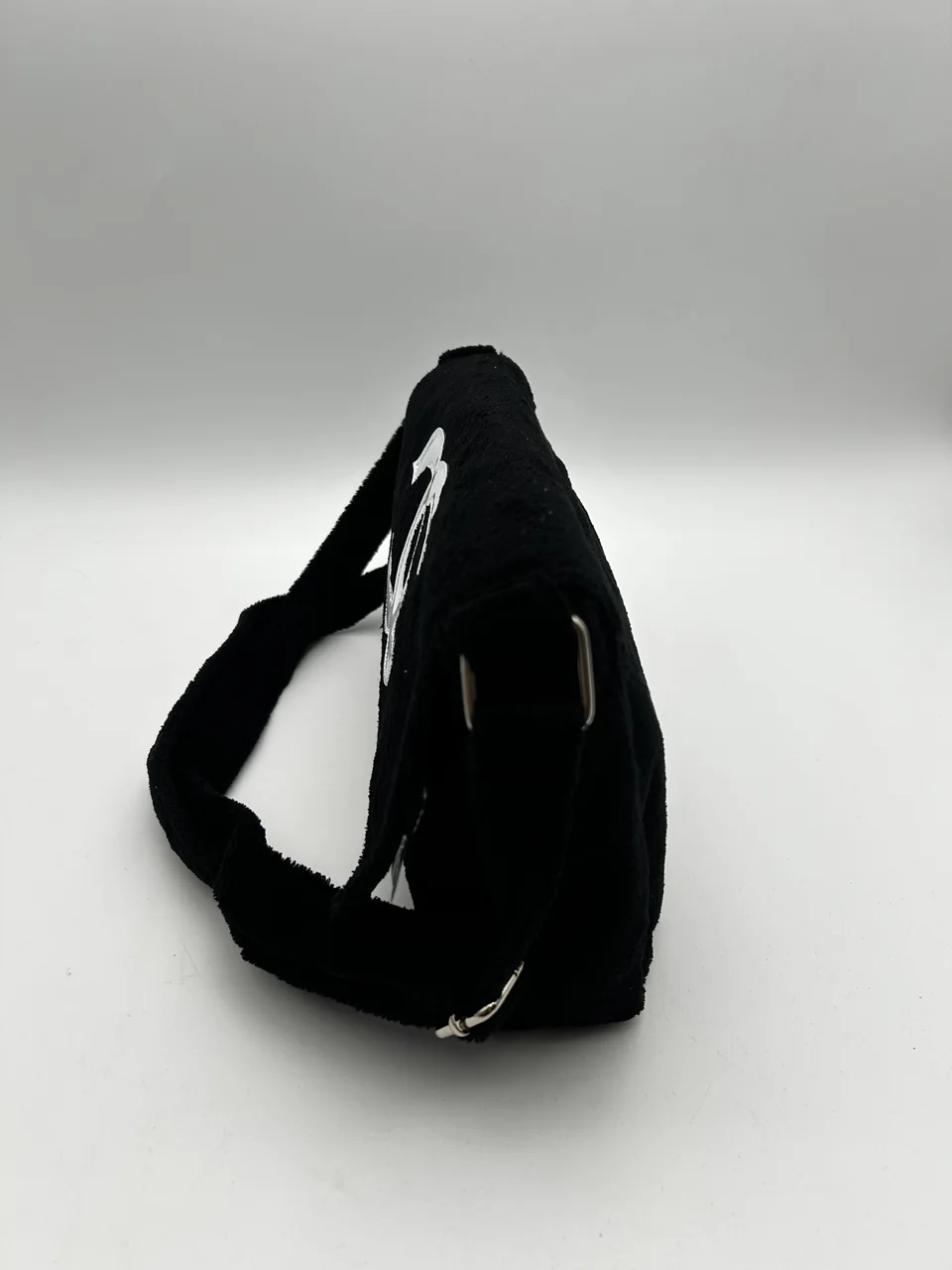CHANEL NOVELTY view 3