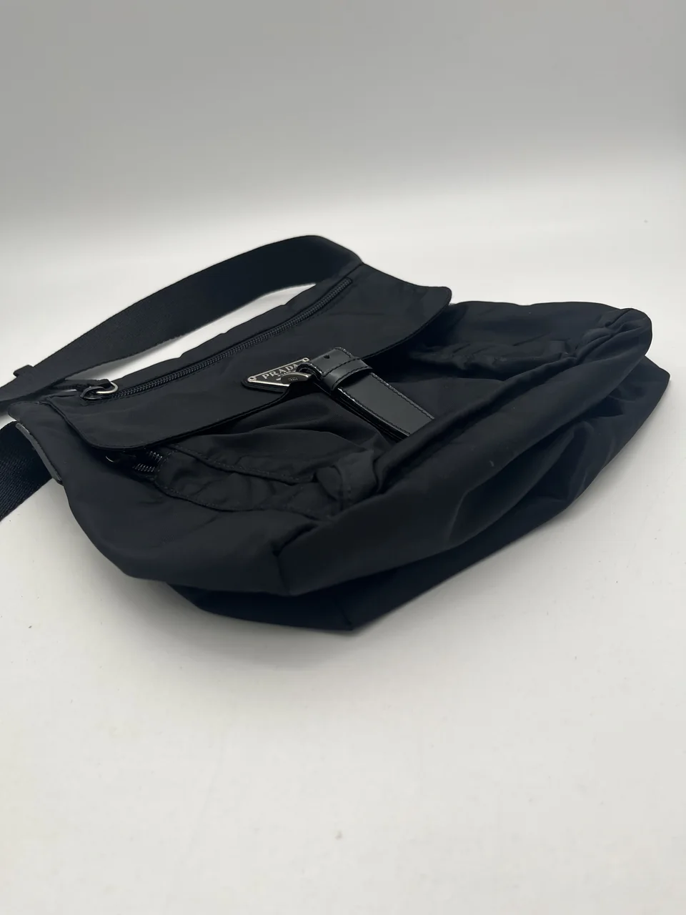 PRADA TESSUTO SHOULDER BAG (BLACK) view 4