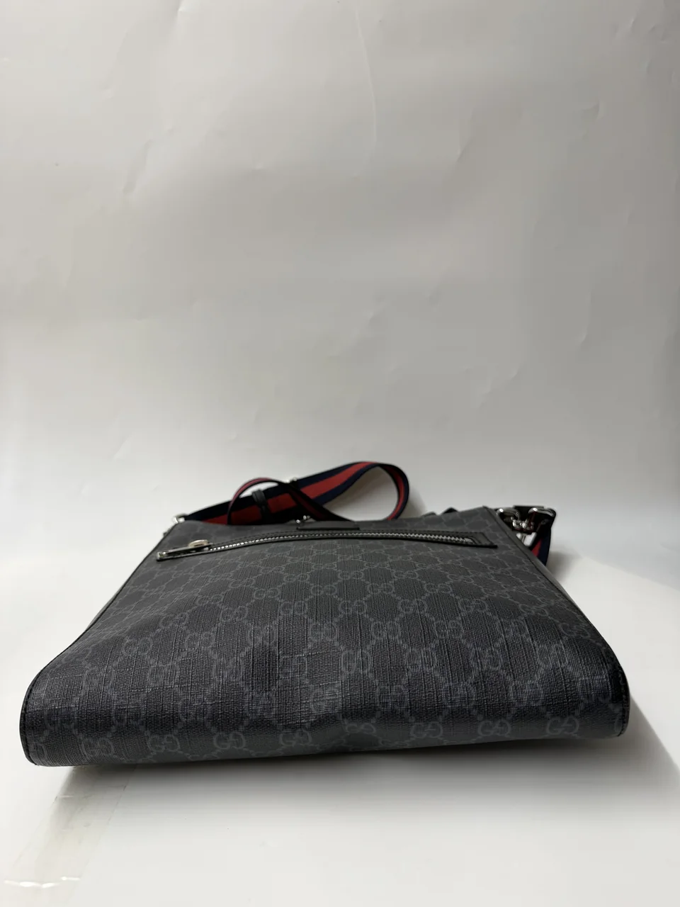 GUCCI GG SUPREME SHOULDER BAG view 7