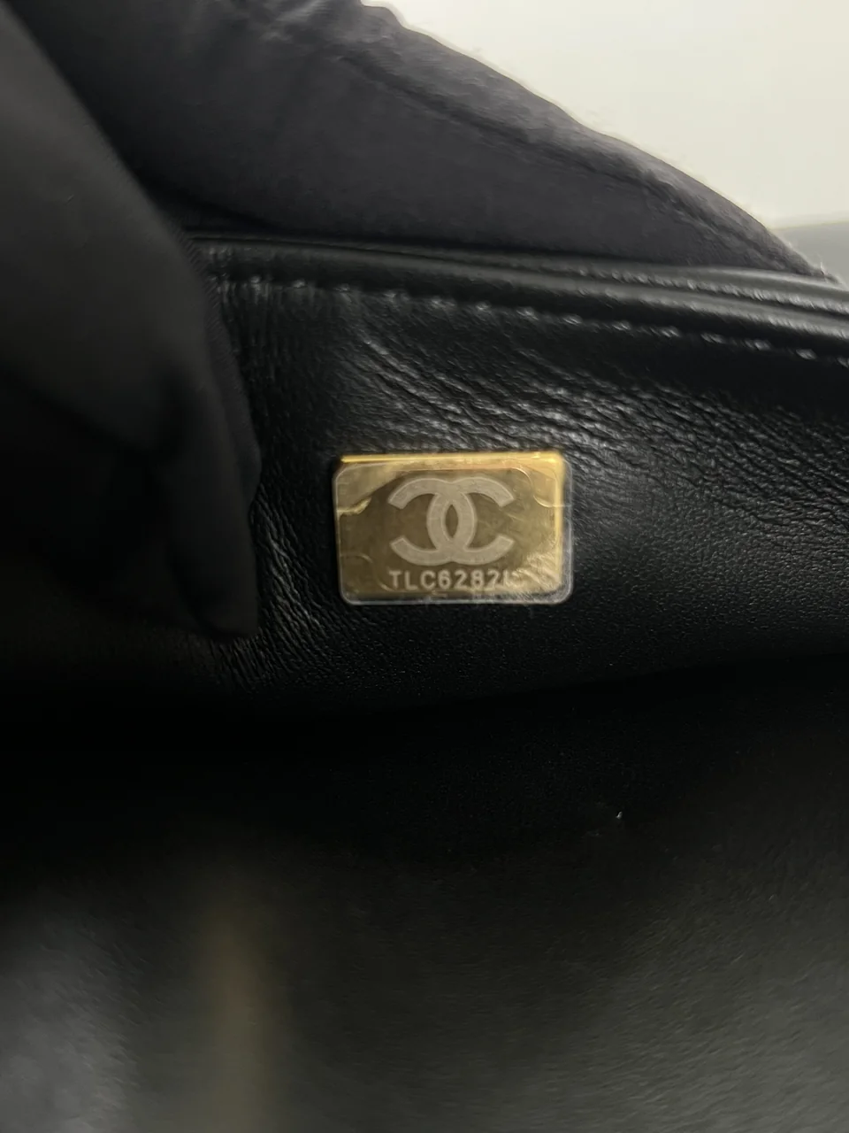 CHANEL CAVIAR MATELASSE FULL FLAP TOP HANDLE view 18