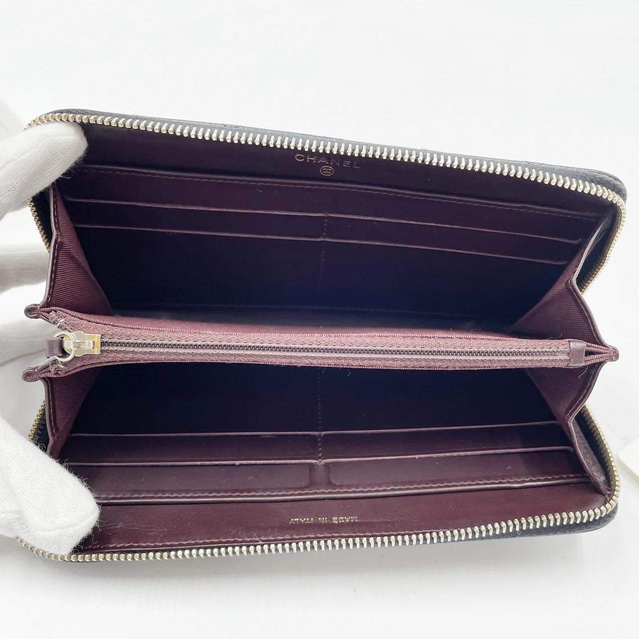 CHANEL CAVIAR ROUND FASTENER LONG WALLET (19 SERIAL CODE) view 8