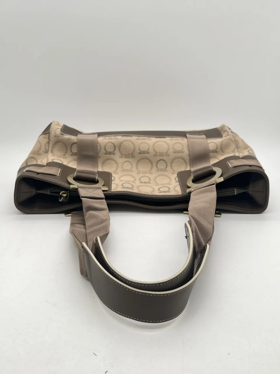 SALVATORE FERRAGAMO GANCINI TOTE BAG view 3