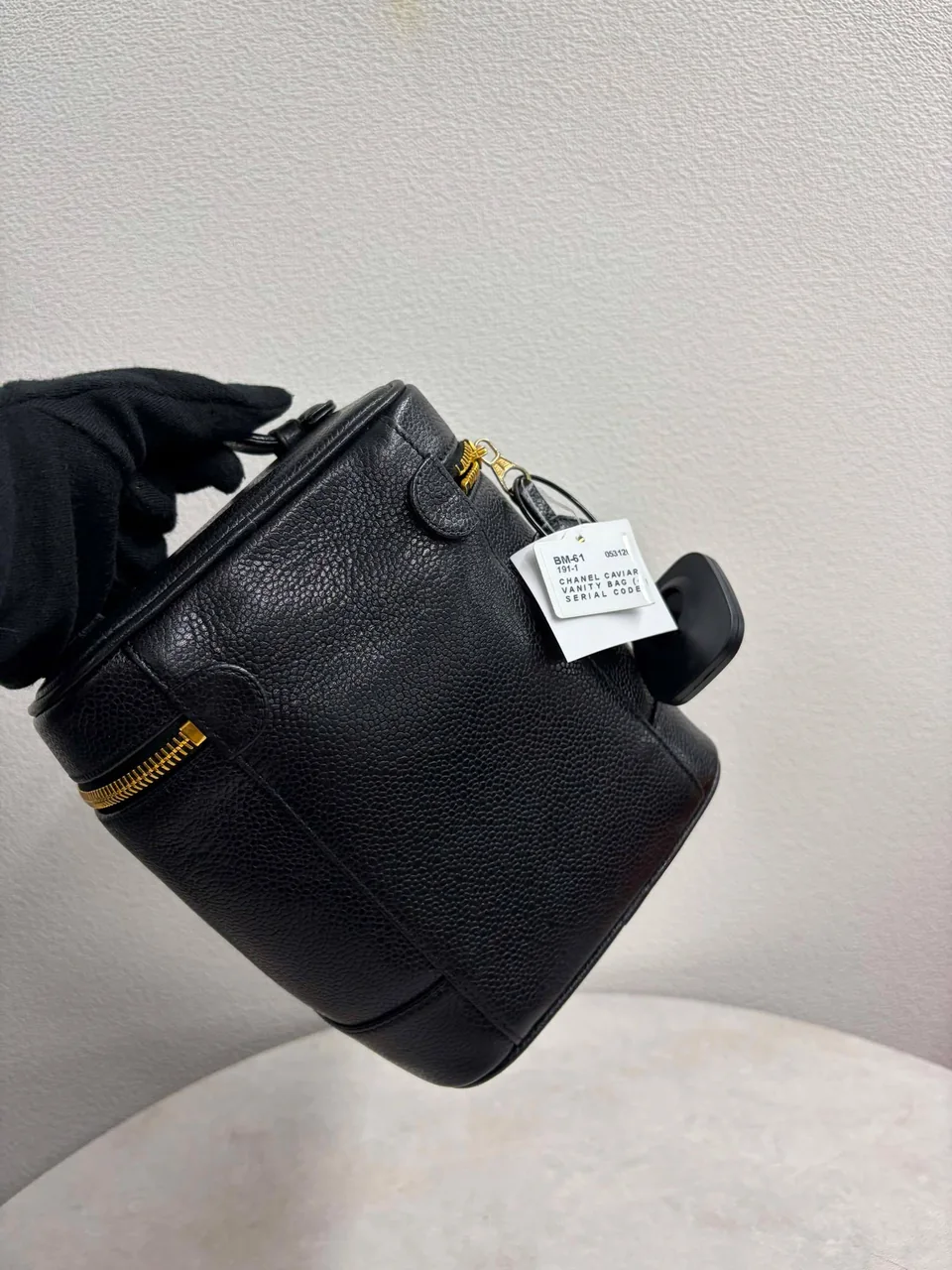 CHANEL CAVIAR VANITY BAG (4 SERIAL CODE) view 6