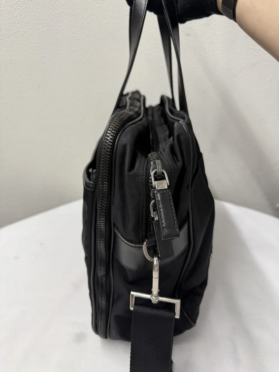 PRADA NYLON TWO-WAY SHOULDER BAG (BLACK) view 4