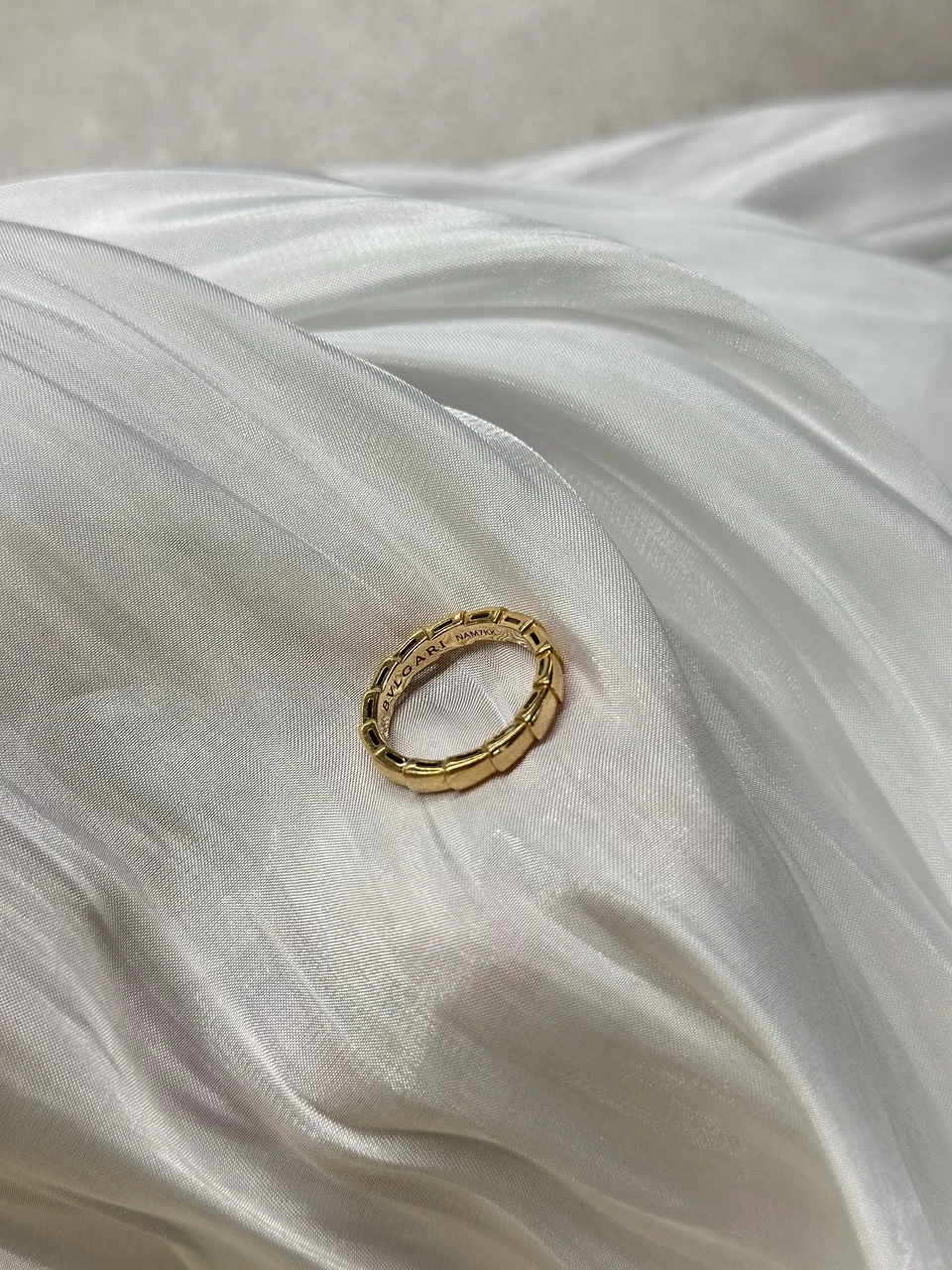 750PG BVLGARI SERPENTI RING 4.3G hover
