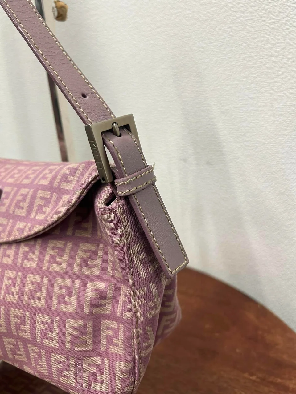 FENDI MAMMA BAGUETTE (PINK) photo 4