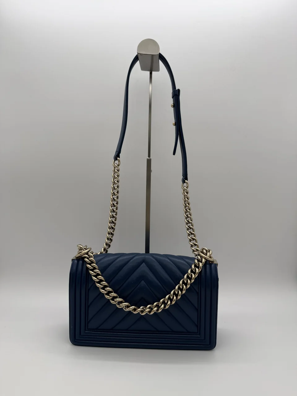 CHANEL LAMB SKIN V-STITCH LE BOY hover