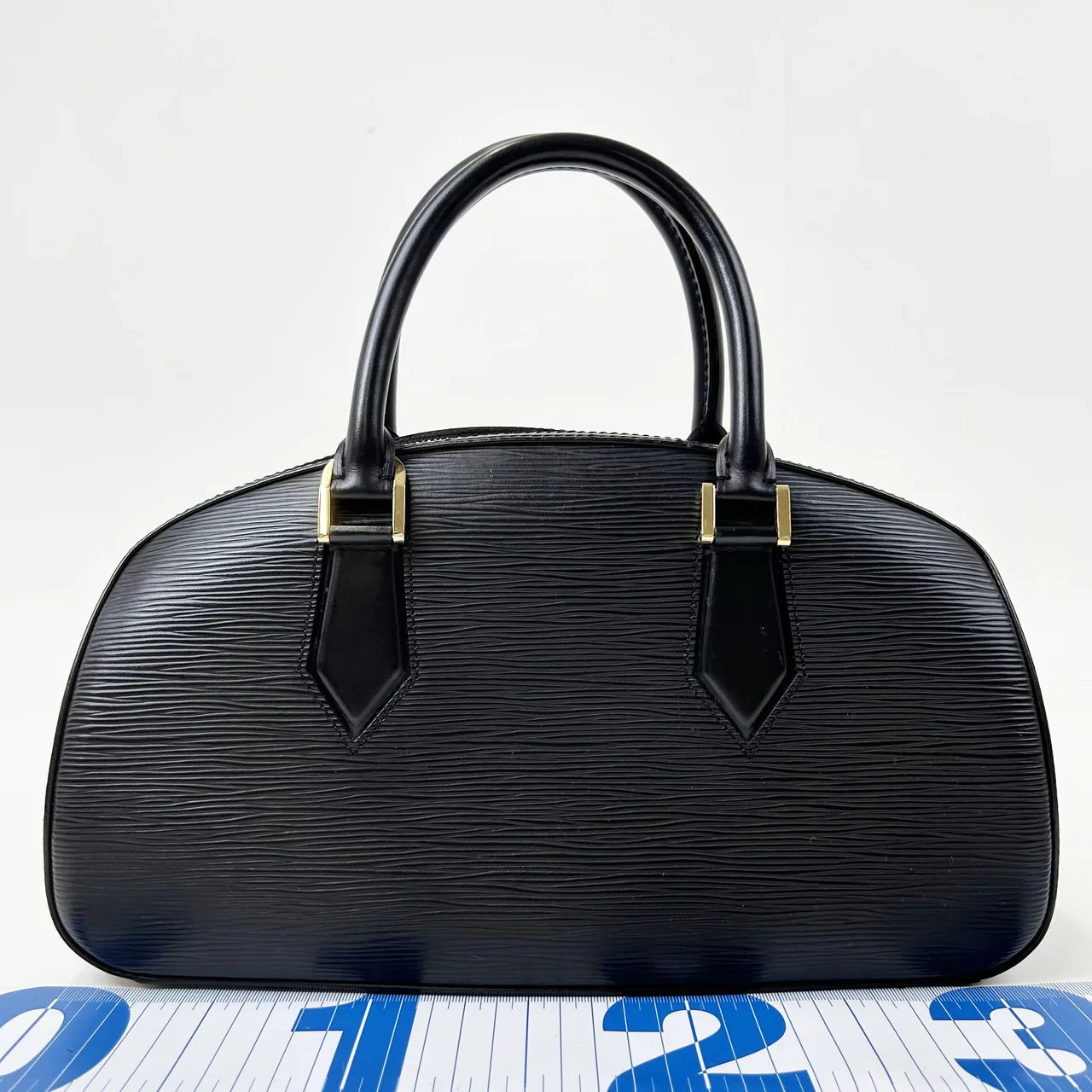 LV EPI JASMINE hover