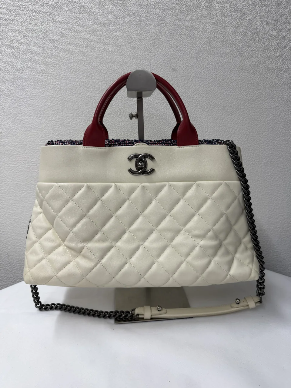 CHANEL LAMB SKIN MATELASSE TWO-WAY BAG view 12