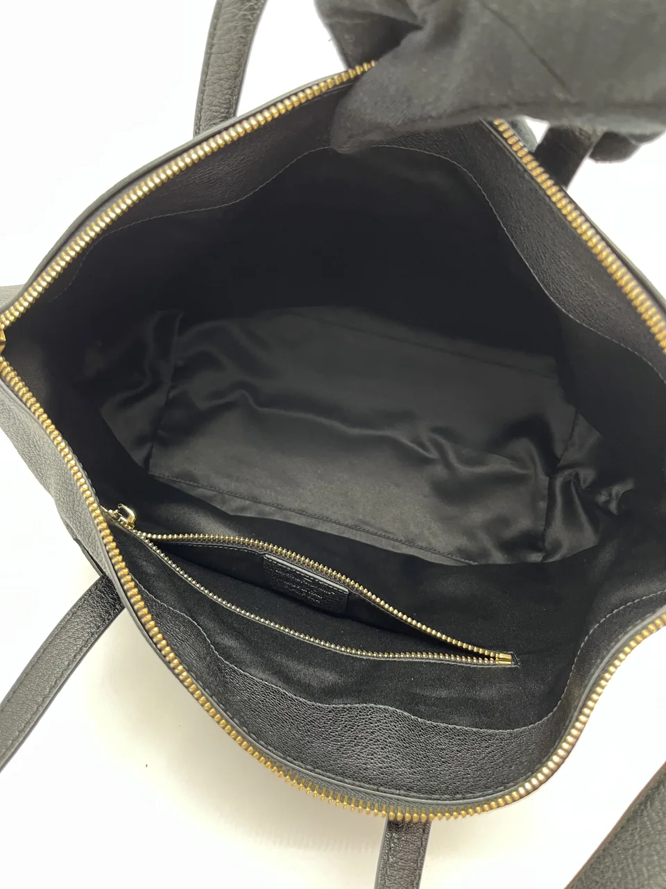 SALVATORE FERRAGAMO GANCINI TWO-WAY BAG (BLACK) view 9