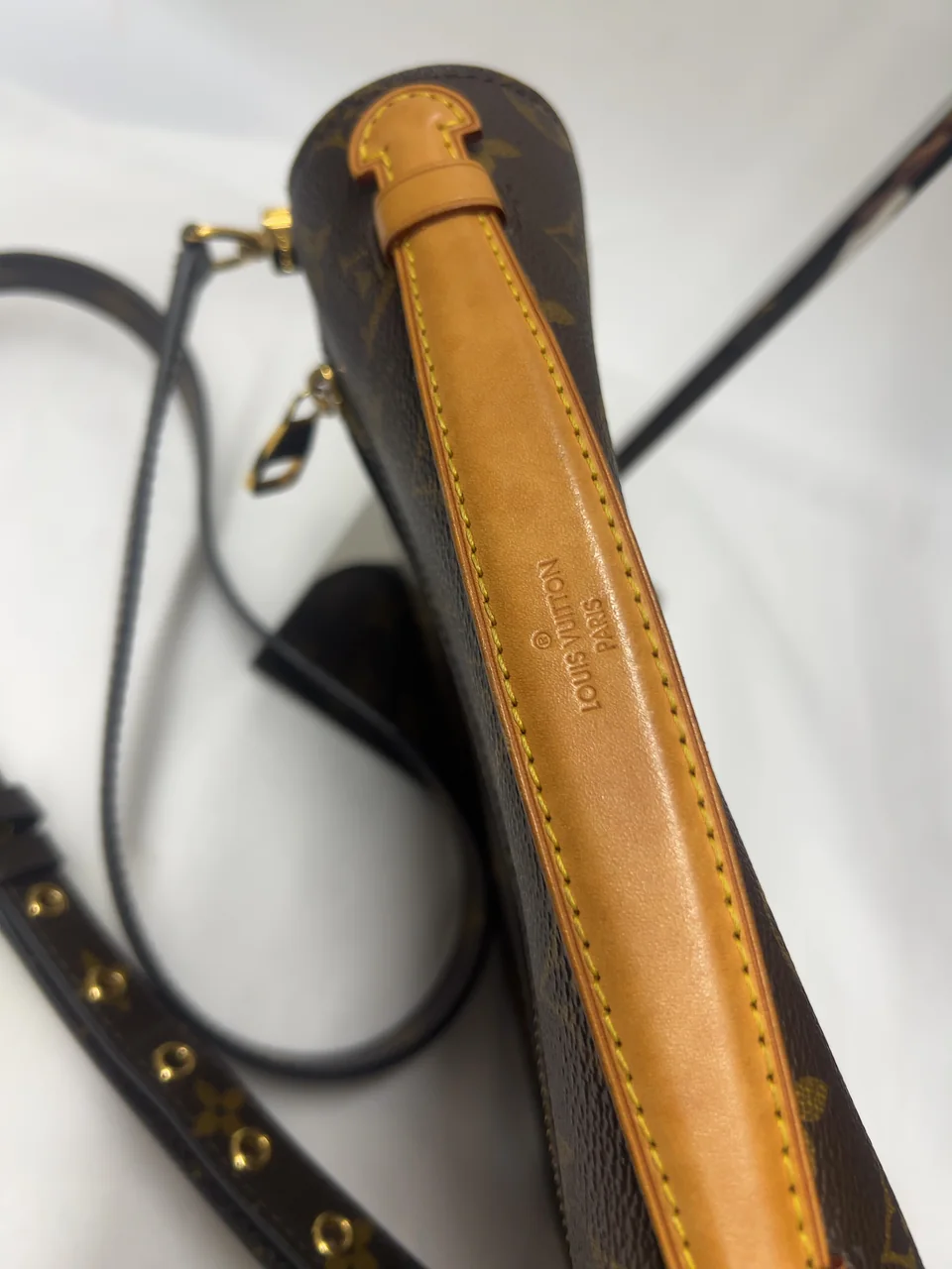 LV MONOGRAM BAG view 5
