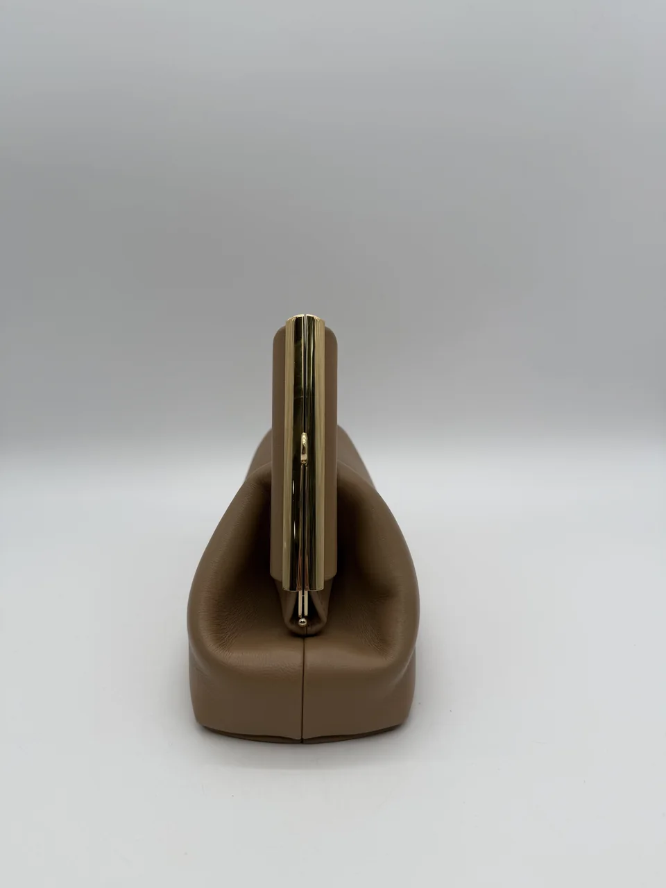 FENDI FIRST SHOULDER BAG (BEIGE) view 9