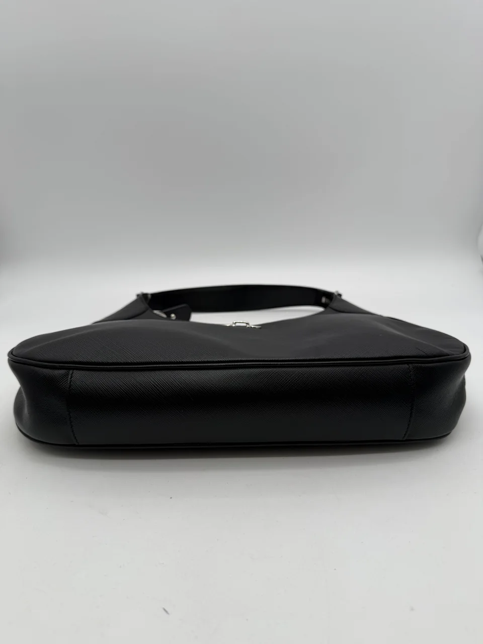 SALVATORE FERRAGAMO HANDBAG (BLACK) view 5