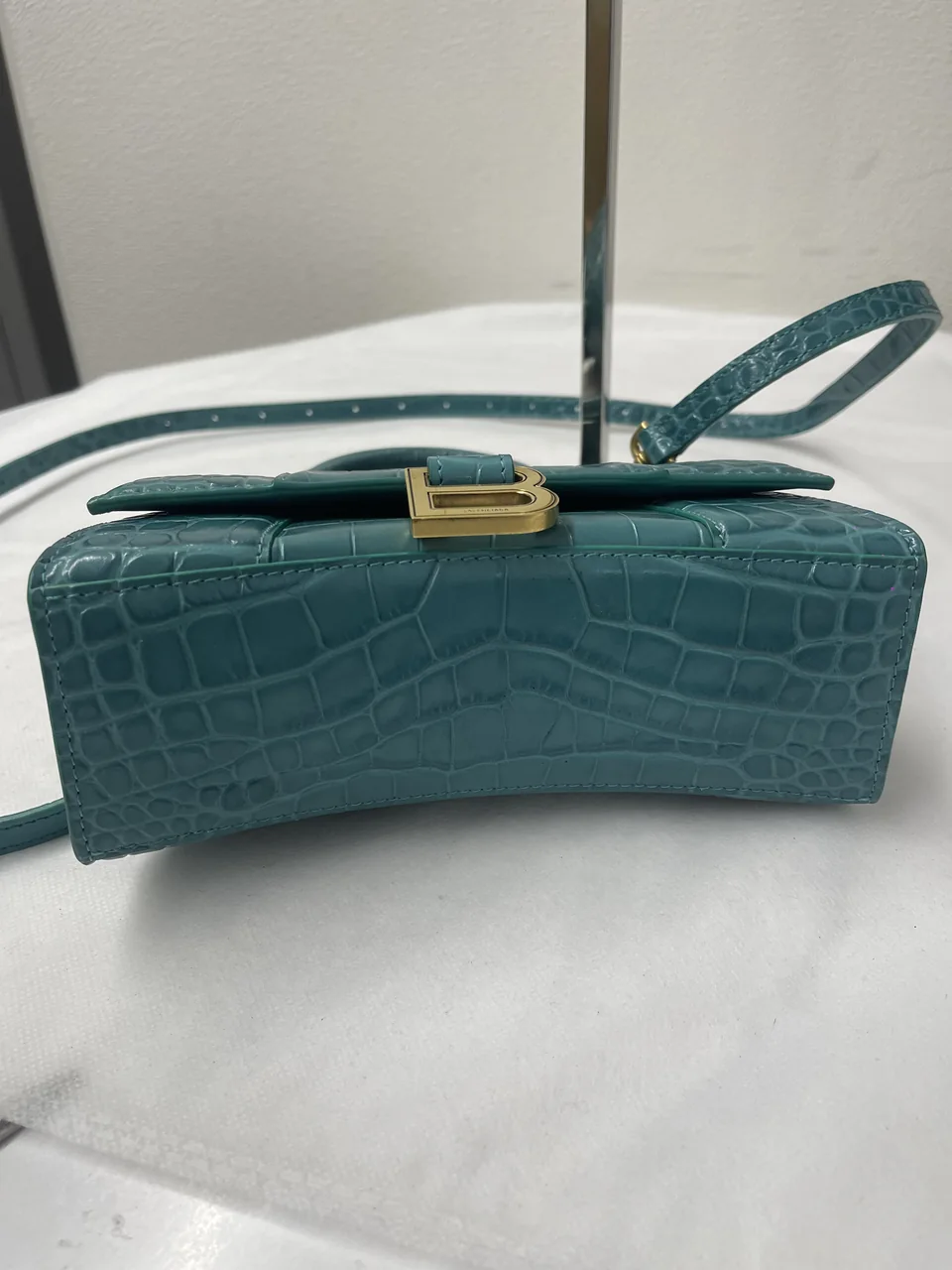 BALENCIAGA CROCO HOURGLASS view 7