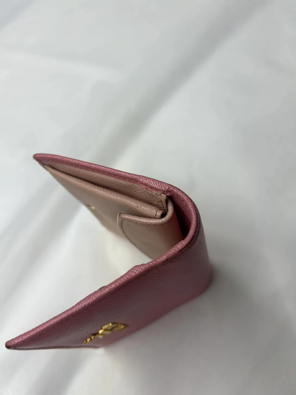 PRADA SAFFIANO WALLET (PINK) photo 5