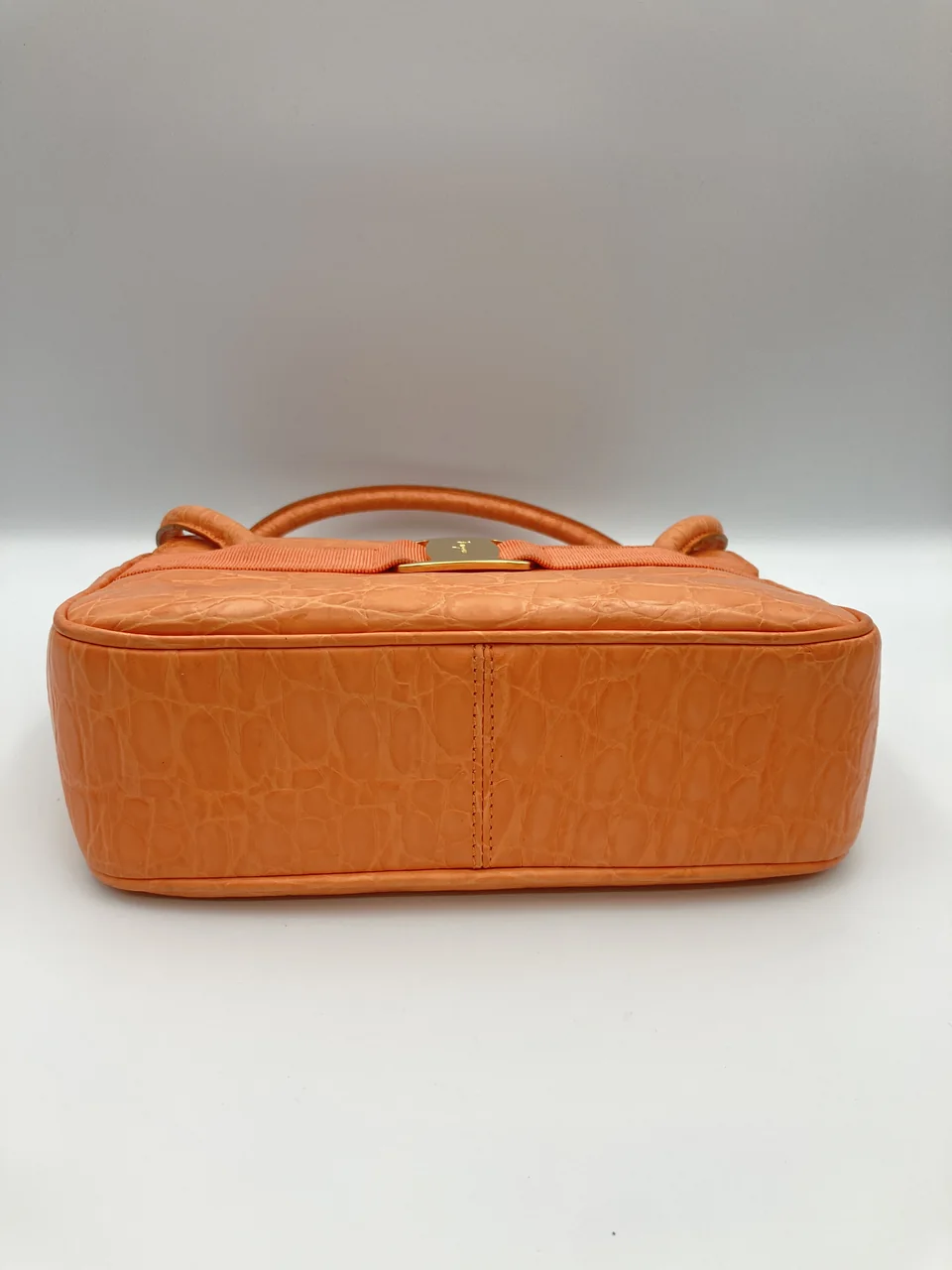 SALVATORE FERRAGAMO VARA TWO-WAY BAG view 9