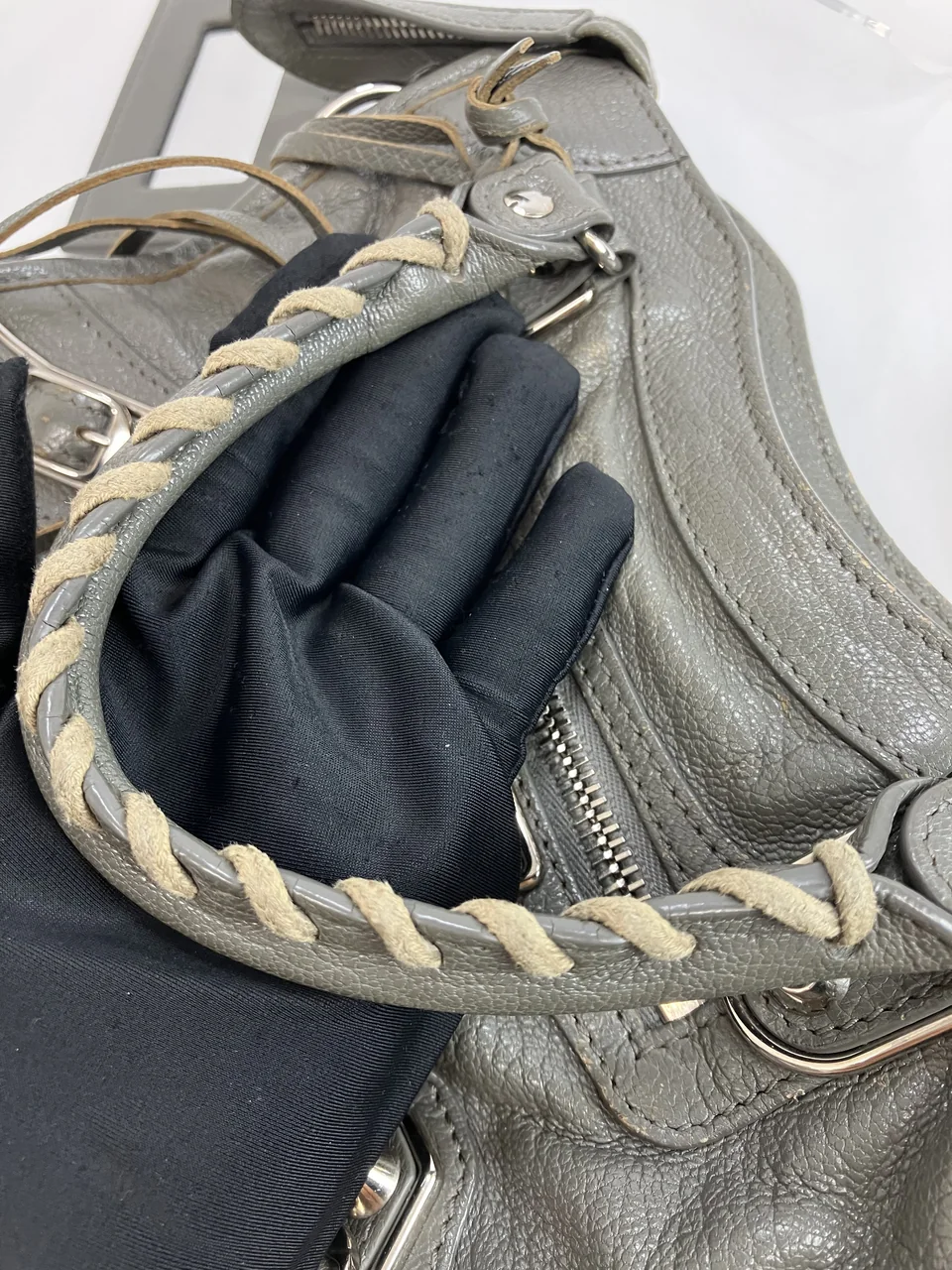 BALENCIAGA NEO CITY TWO-WAY MINI BAG (GRAY) view 19