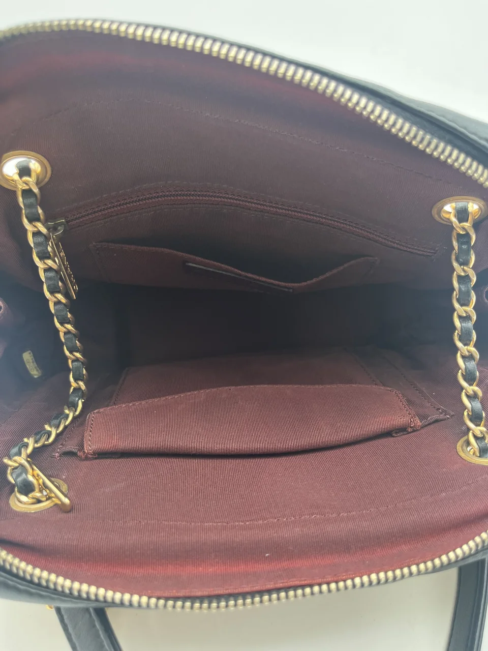 CHANEL LAMB SKIN V-STITCH (20 SERIAL CODE) view 7