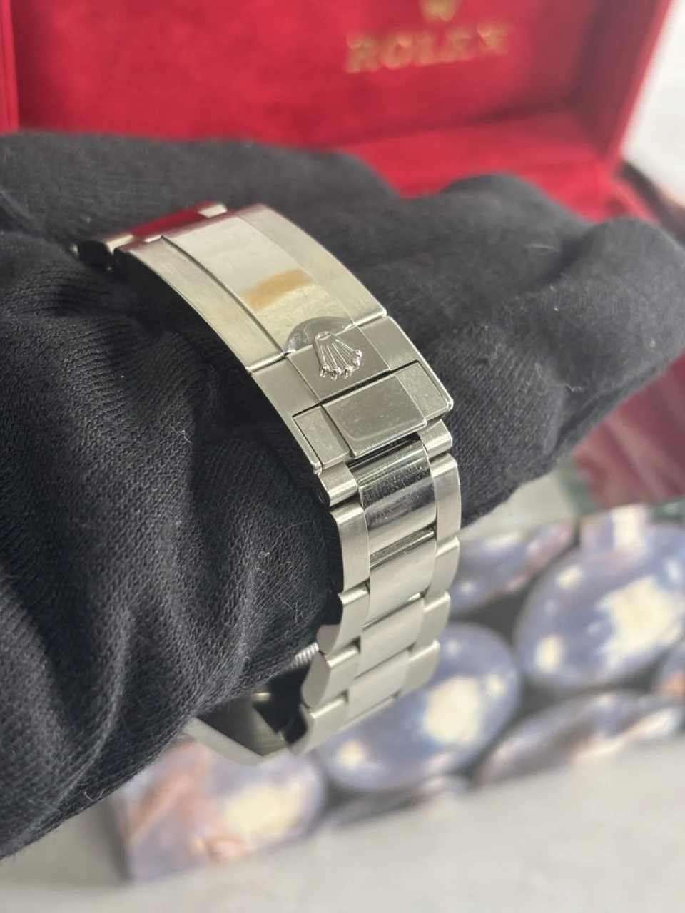 ROLEX GMT MASTER II BLACK DIAL OYSTER BRACELET (201/808/08) NEW PARALLEL (116710BLNR 5XF90307) view 8