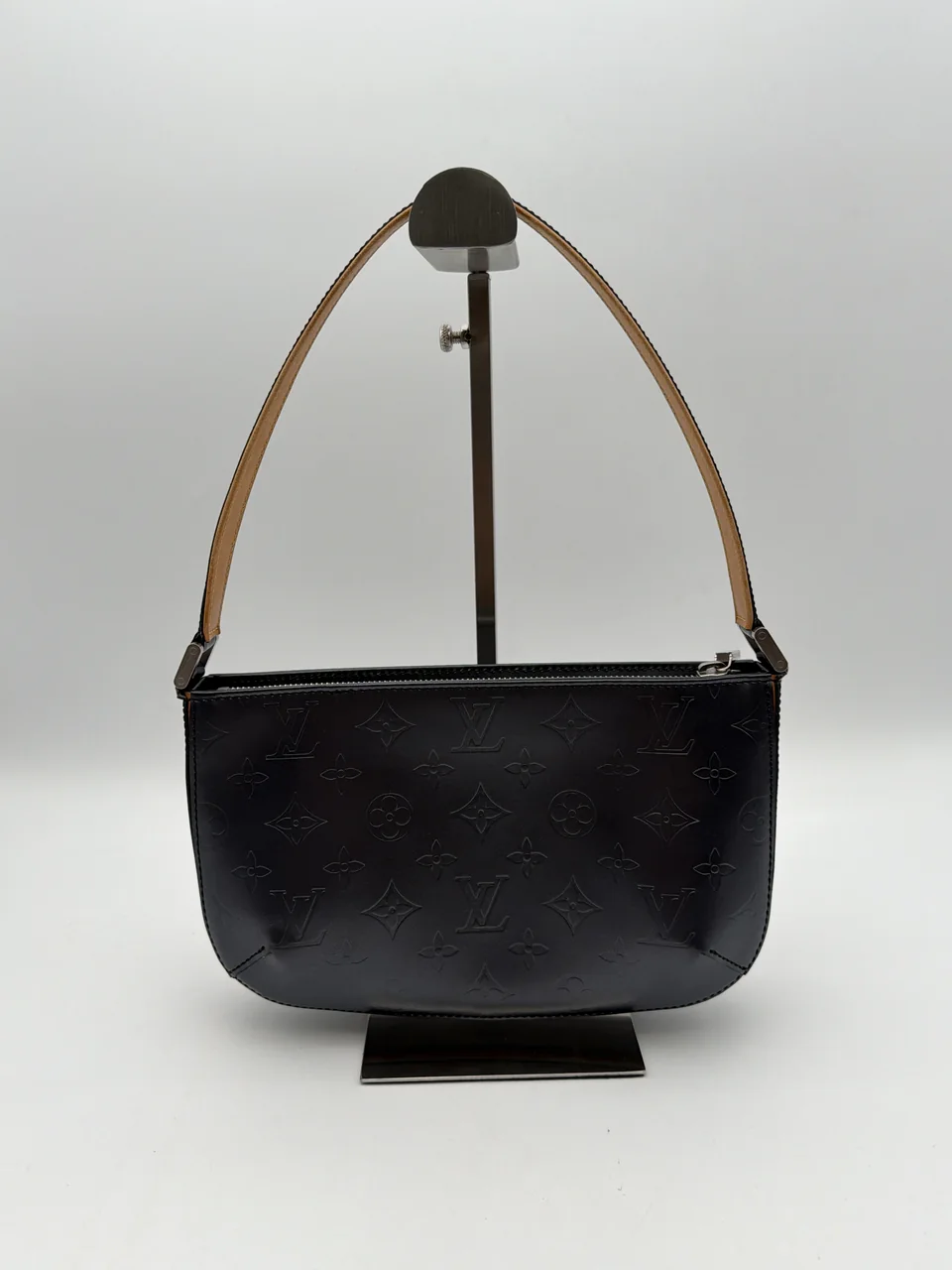 LV MONOGRAM FOWLER view 5