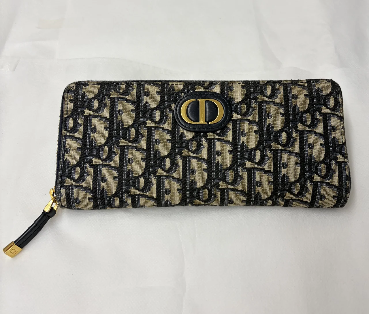 DIOR WALLET