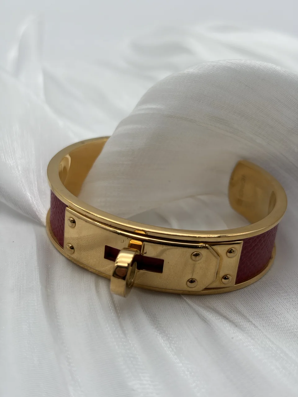 HERMES KELLY BANGLE