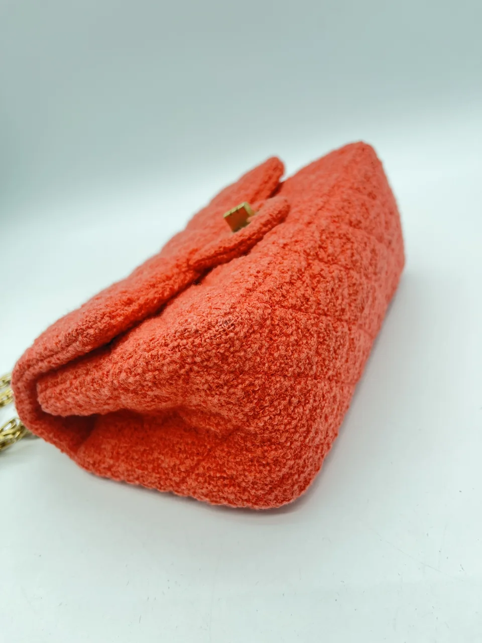CHANEL TWEED 2.55 view 5