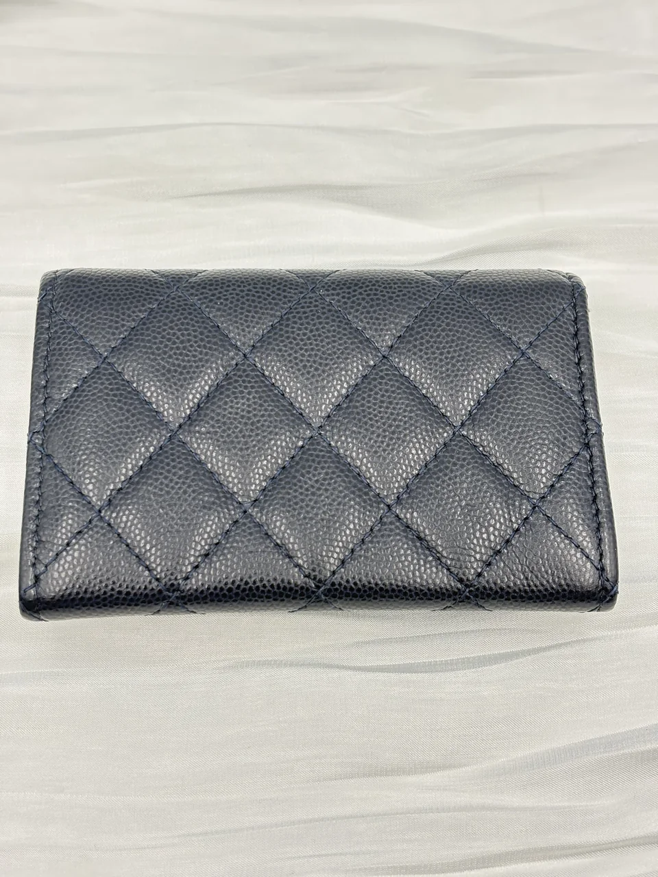 CHANEL CAVIAR CARD CASE (32 SERIAL CODE) view 6