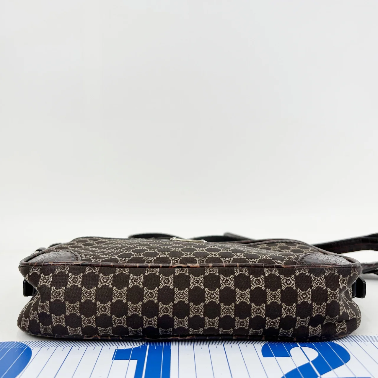 CELINE SHOULDER BAG view 4