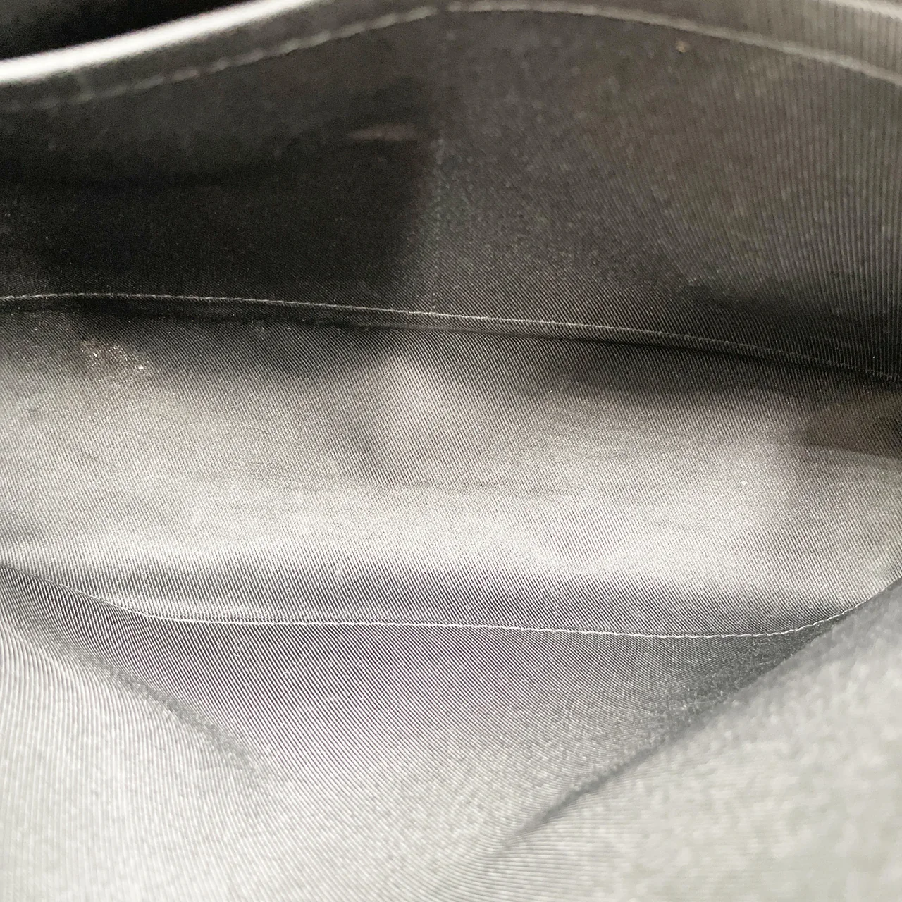 LV GRAPHITE DISTRICT MM view 10