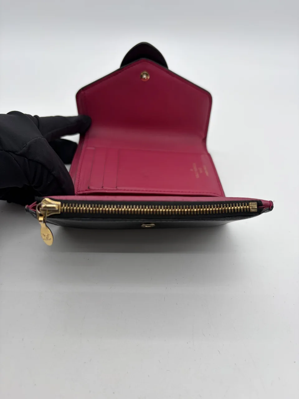 LV PORTEFEUILLE PONT NEUF COMPACT WALLET view 7