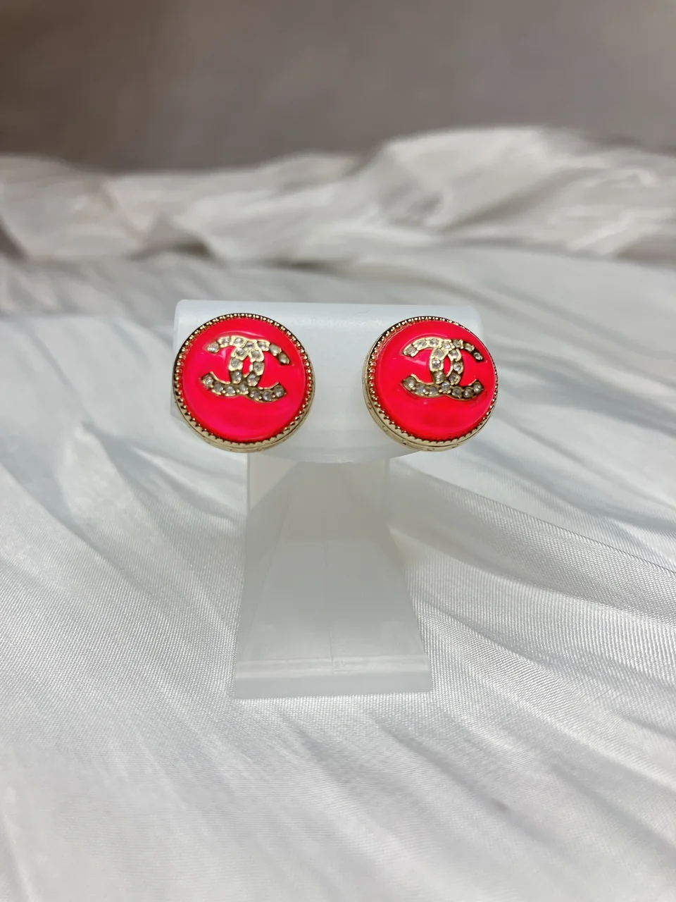 CHANEL EARRINGS (PINK)