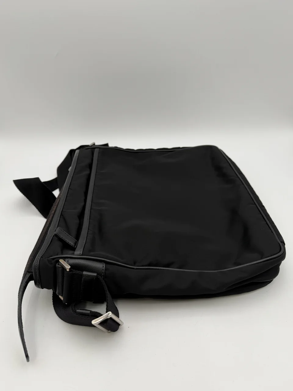 PRADA POCKET SHOULDER BAG (BLACK) view 4