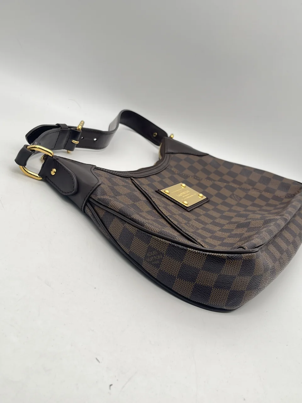 LV DAMIER THAMES GM view 9