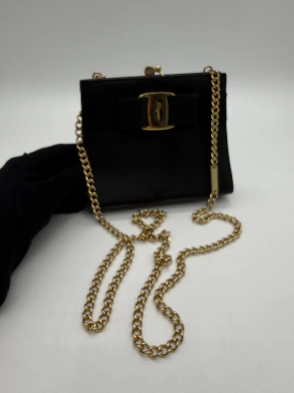 SALVATORE FERRAGAMO CHAIN SHOULDER BAG