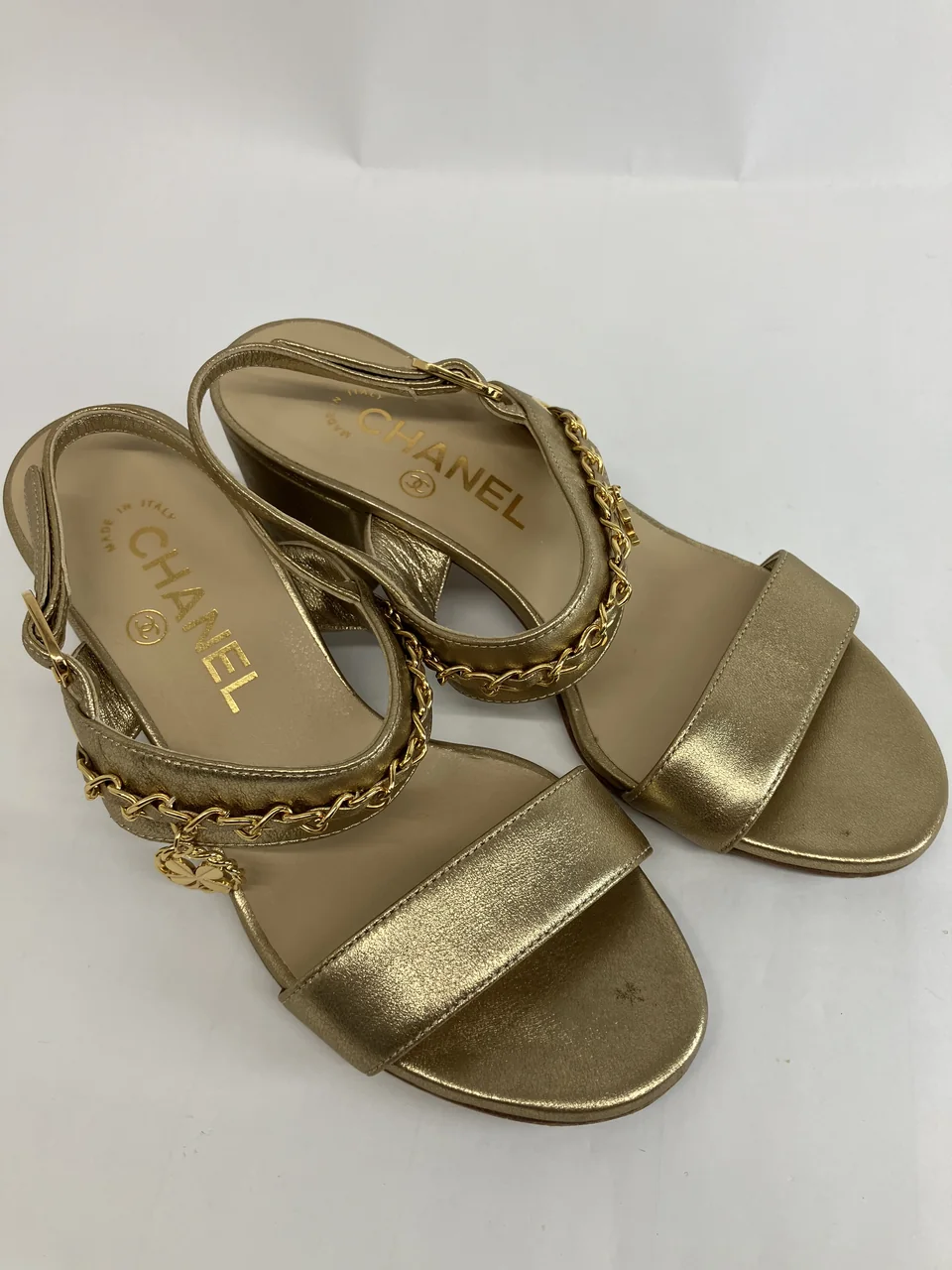 CHANEL SANDALS (SIZE 35C) view 4
