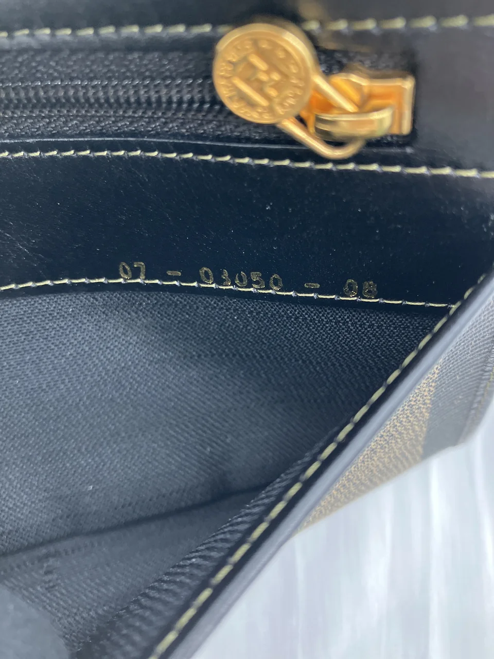 FENDI LONG WALLET view 12