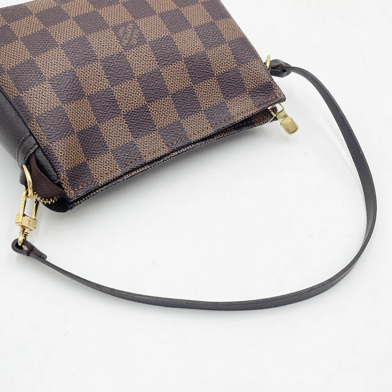 LV DAMIER TROUSSE MAKEUP view 6