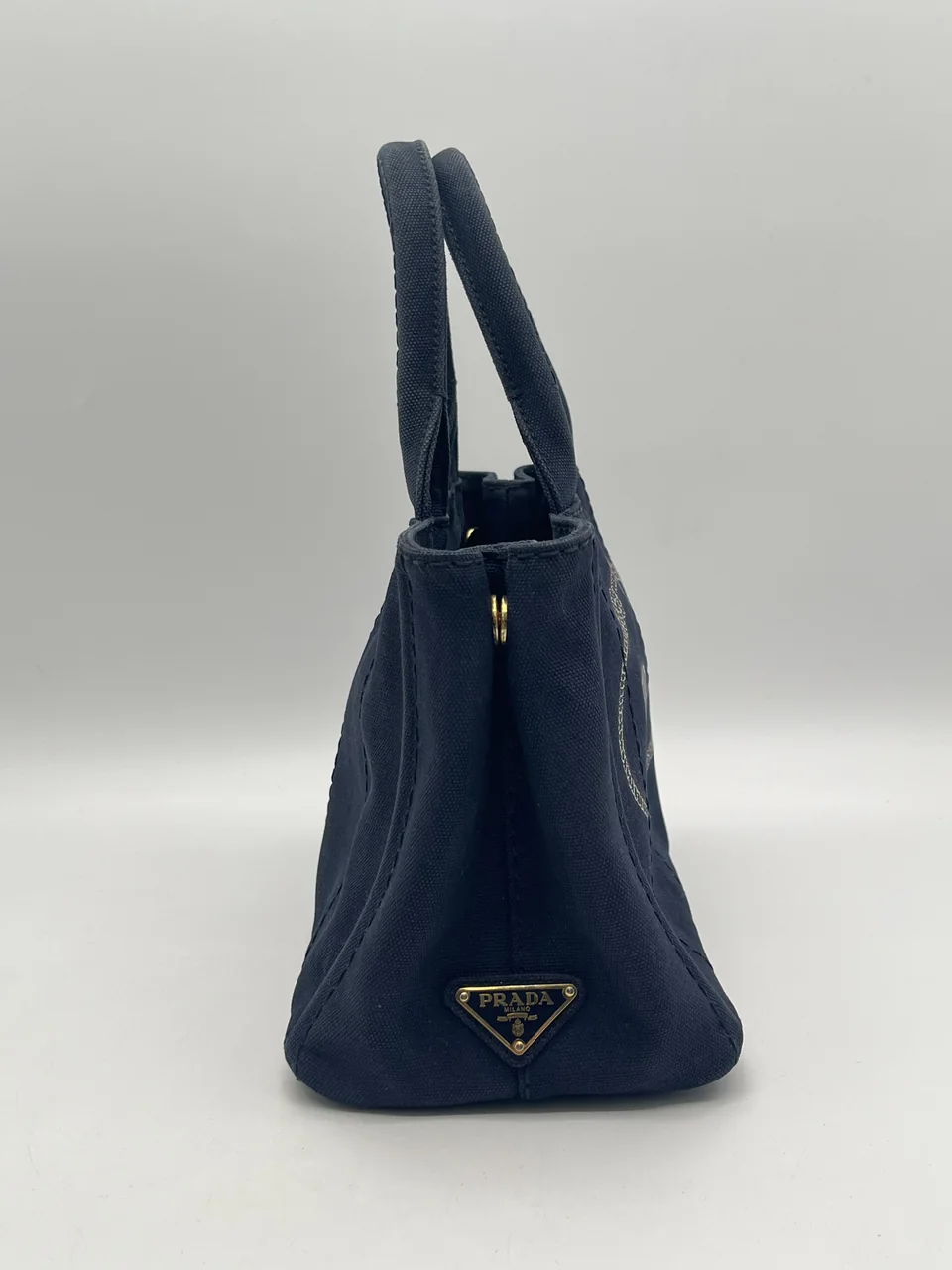 PRADA CANAPA view 3
