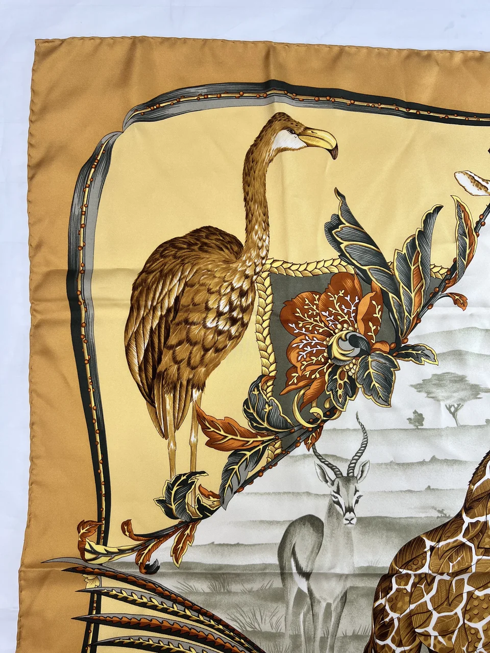 SALVATORE FERAGAMO SCARF view 4
