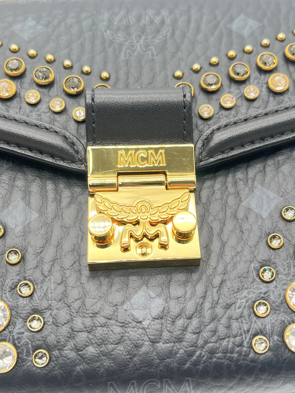 MCM VICETOS SHOULDER BAG (BLACK) view 6