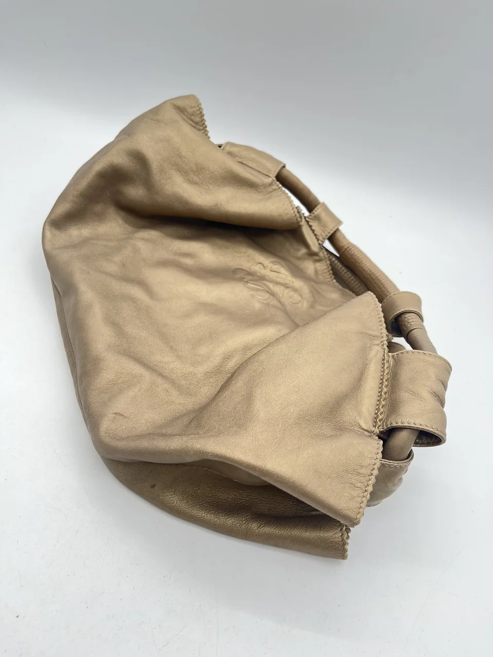 LOEWE NAPPA AIRE (GOLD) view 5