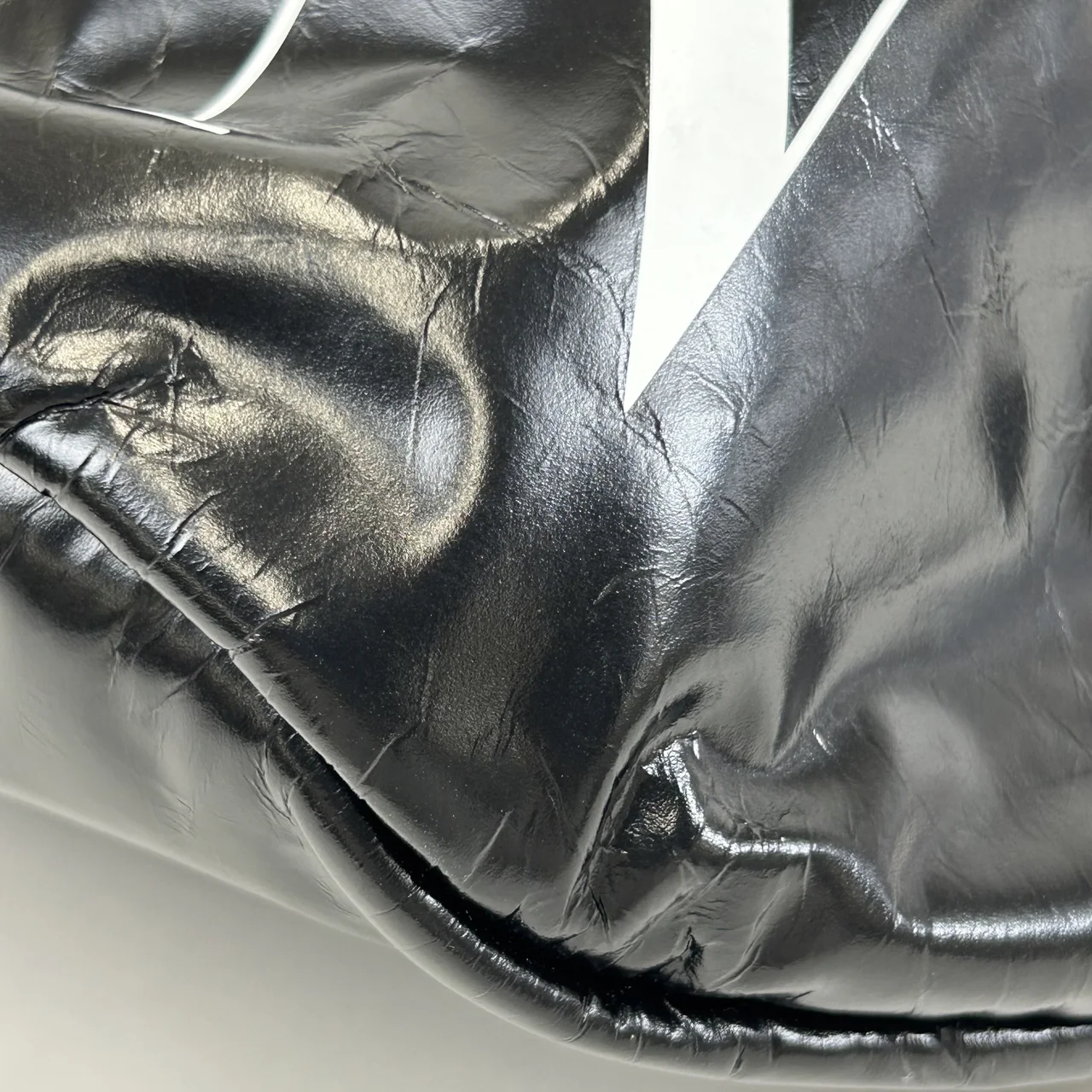 VALENTINO BODY BAG (BLACK) view 5