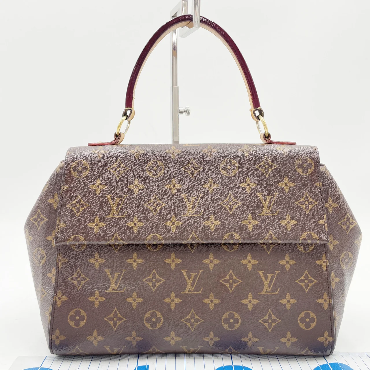 LV MONOGRAM CLUNY MM