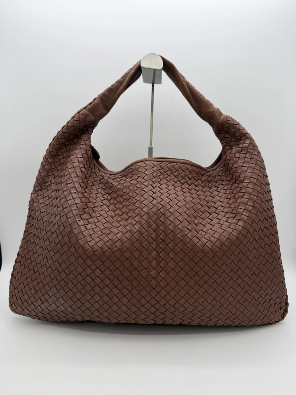 BOTTEGA VENETA INTRECCIARTO HOBO (BROWN) view 3