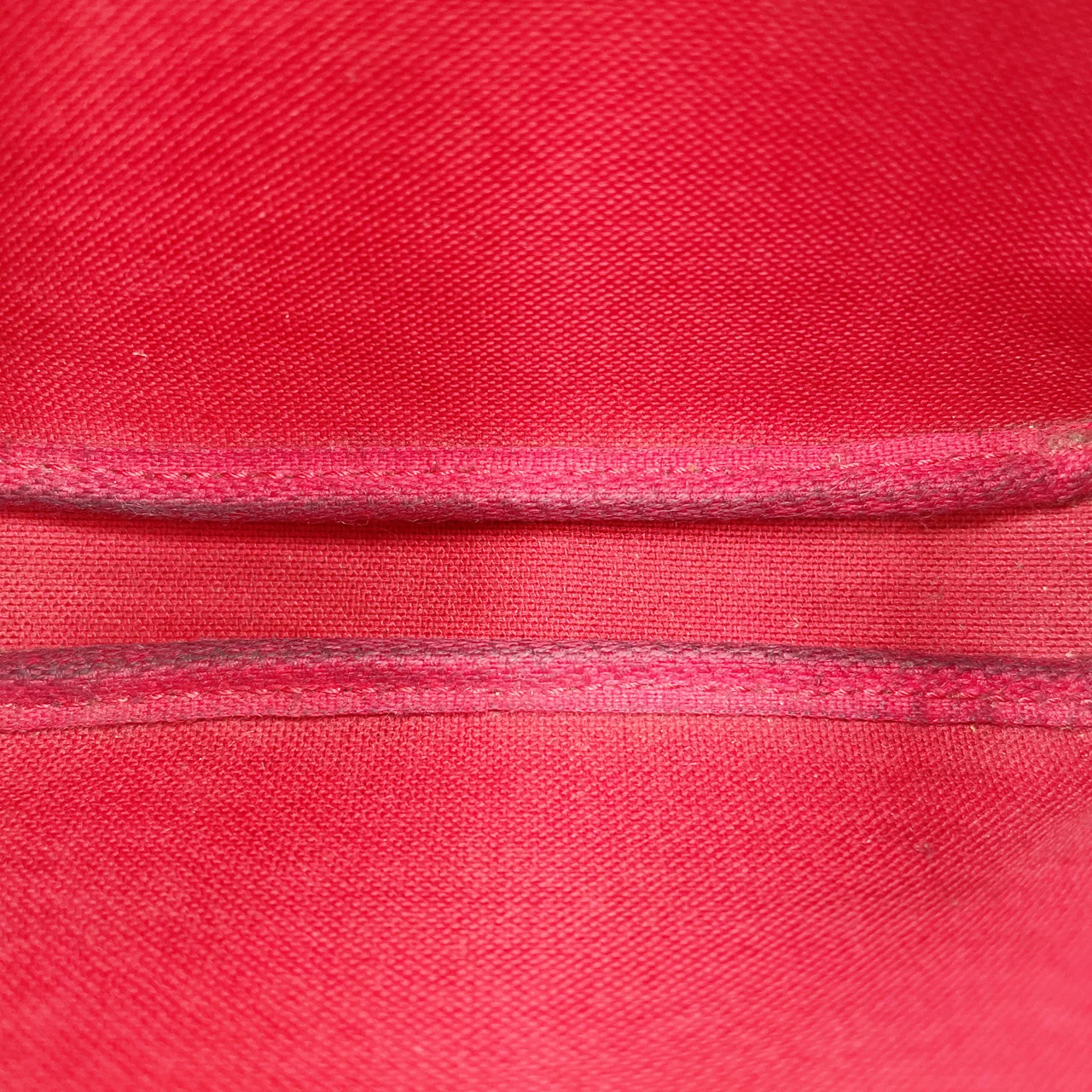 LV DAMIER MINI POCHETTE ACCESOIRE view 11