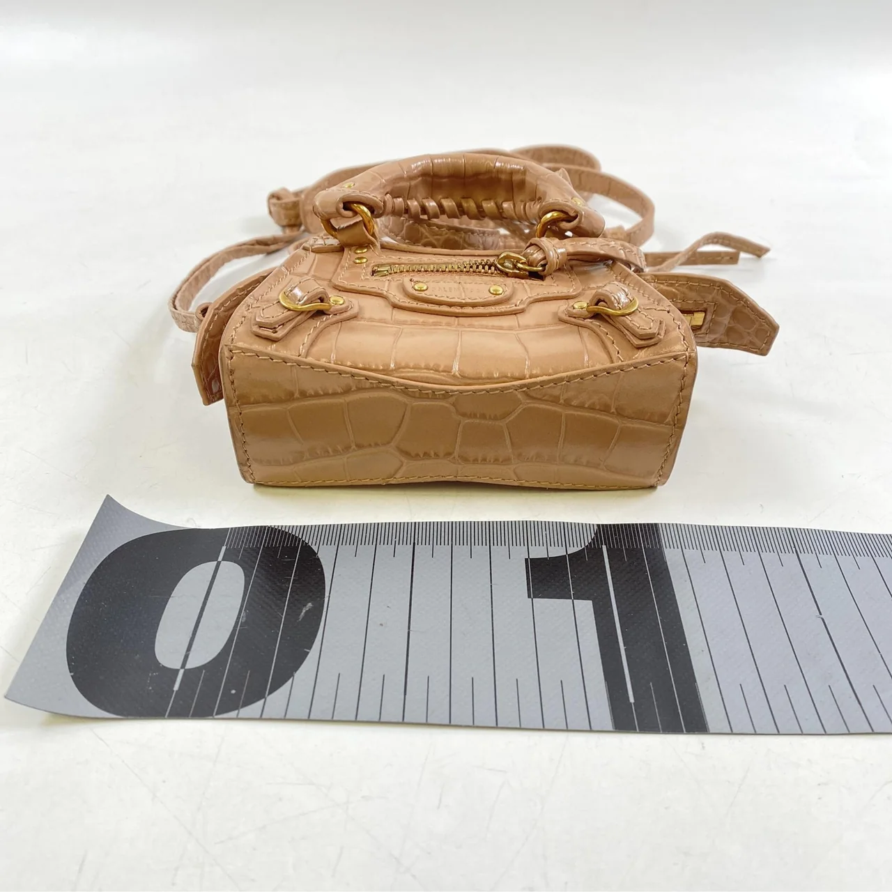 BALENCIAGA NEO CLASSIC NANO (BEIGE) view 11
