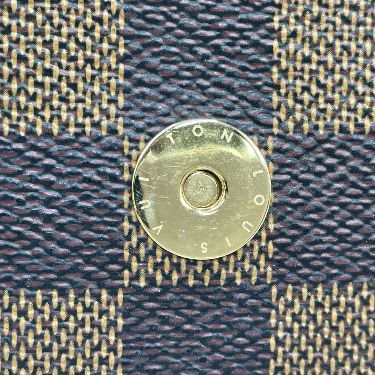 LV DAMIER RECOLETA view 6